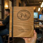 Speisekartenhülle aus Holz A5 personalisiert – Restaurant, Bar, Hotel | Gastro – Bild 4