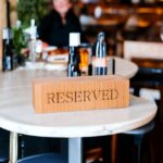 Holz „Reserviert“ Tischschild – Bild 2